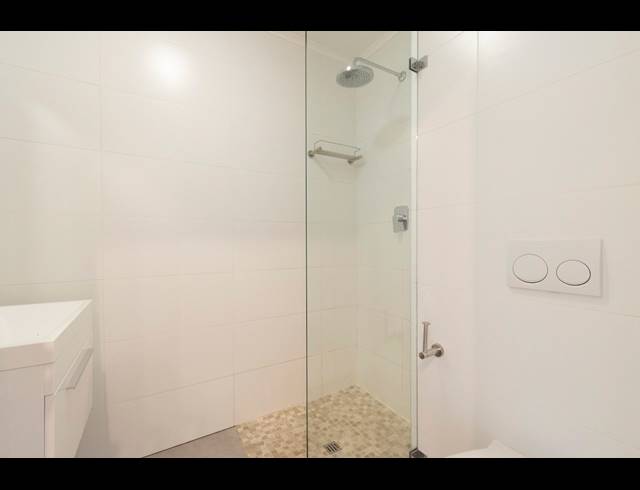 3 BEDROOM APARTMENT TO LET IN OBSERVATORY